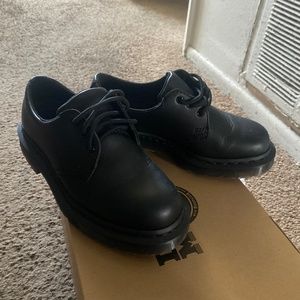 Non slip Dr Martens shoes size 5
